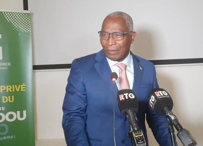 Conakry : Amadou Oury Bah préside la 2ème Assemblée Générale de la chambre du commerce 