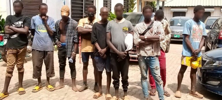 Conakry: interpellation de 9 personnes par la Brigade de Salubrité pour  » transfert illicite de déchets »