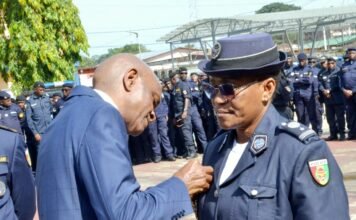 Colonelle Marie Gomez élevée au grade de chevalier de l’Ordre National du Mérite en reconnaissance de son engagement à l’OPROGEM