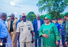 Coopération renforcée : Le Ministère du Commerce et la CCIA-Guinée lancent une tournée nationale pour la remise des nouveaux sièges