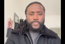 Conakry : L’artiste Elie Kamano accuse les autorités d’avoir enlevé deux de ses enfants