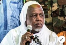 Mali: l’imam Dicko prend la tête d’une nouvelle coalition d’opposition non violente et clandestine