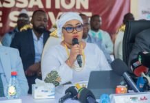 Passation à l’Industrie : Fatima Camara prend les rênes dans une atmosphère chargée d’émotion