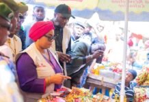 Kindia: la ministre Fatima Camara salue le respect des prix plafond sur le marché