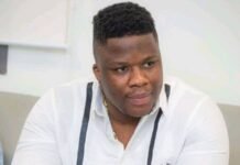 Côte d’Ivoire : Après avoir exhibé une liasse d’argent sur les réseaux sociaux, l’influenceur Apoutchou National écope de 3 ans de prison ferme
