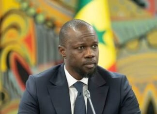 Sonko face à la presse : l’art de se poser en victime quand on tient les rênes ( Par Papis TRAORE)