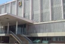 Guinée : quand l’entourage d’un chef menace son propre bilan
