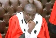 Algassimou Diallo : le magistrat du procès Dadis frappé d’une interdiction de sortie du territoire