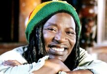 De « Armée Française » à la critique de l’AES : L’incohérence assumée d’Alpha Blondy