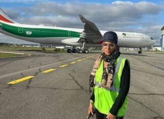 Aéroport d’Abidjan: un pilote suisse interpellé avec près de 2 millions de dollars non déclarés